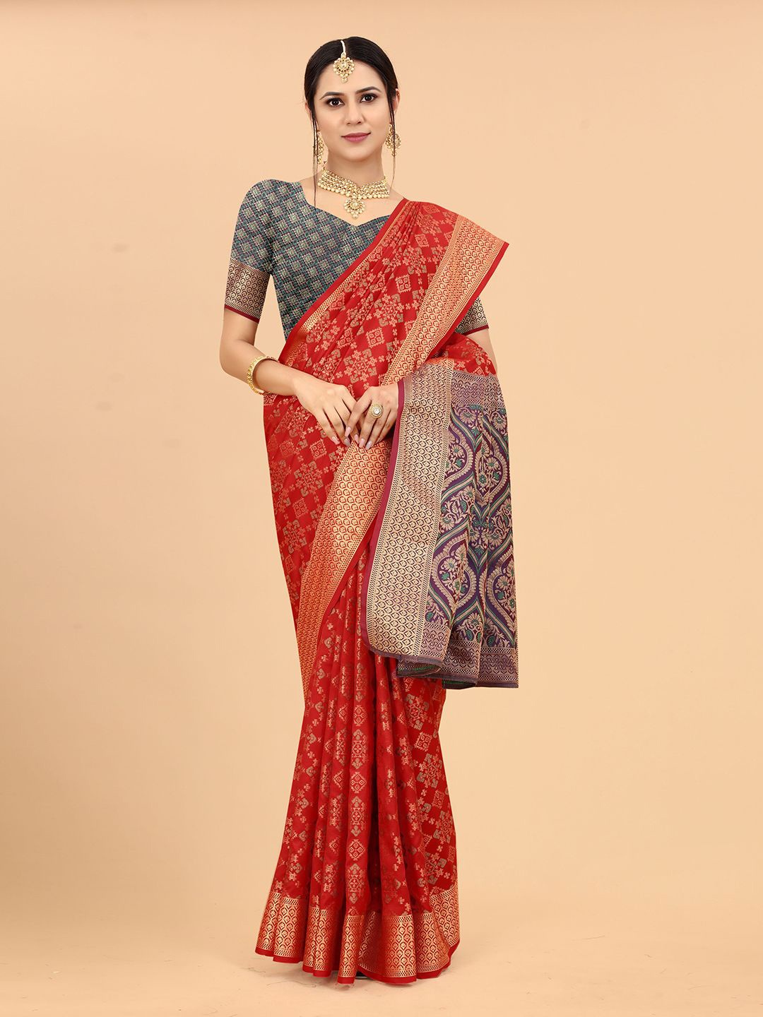 

JUST FASHION Woven Design Zari Art Silk Patola Saree, Red