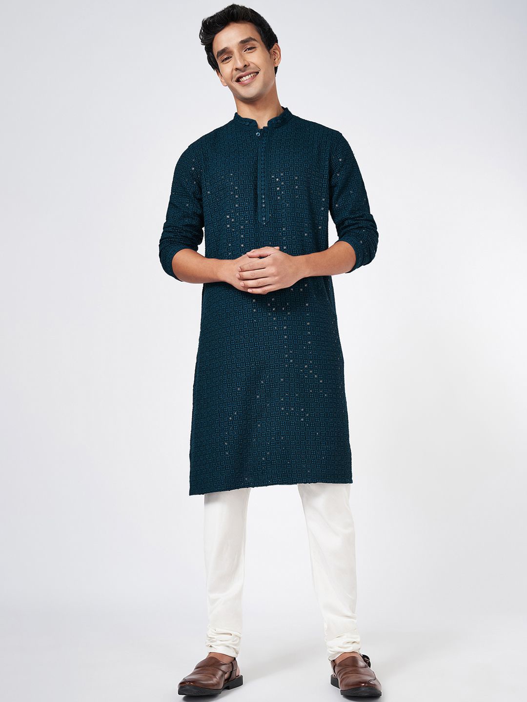 

indus route by Pantaloons Geometric Embroidered Mandarin Collar Sequins Straight Kurta, Teal