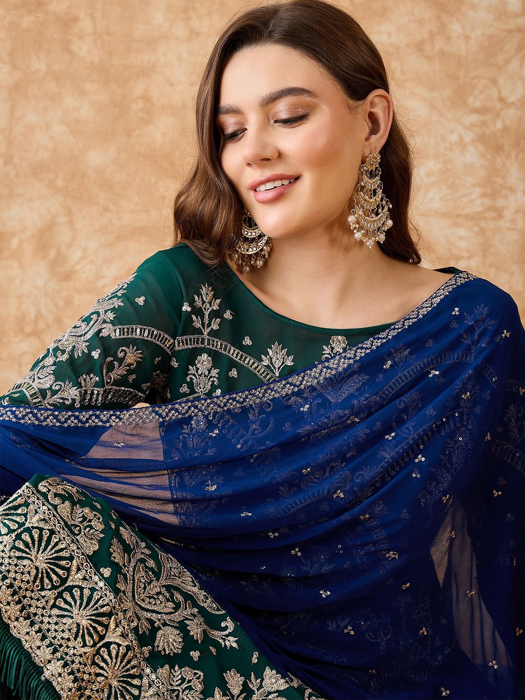 

Sangria Floral Embroidered Zari Silk Georgette Unstitched Dress Material, Green