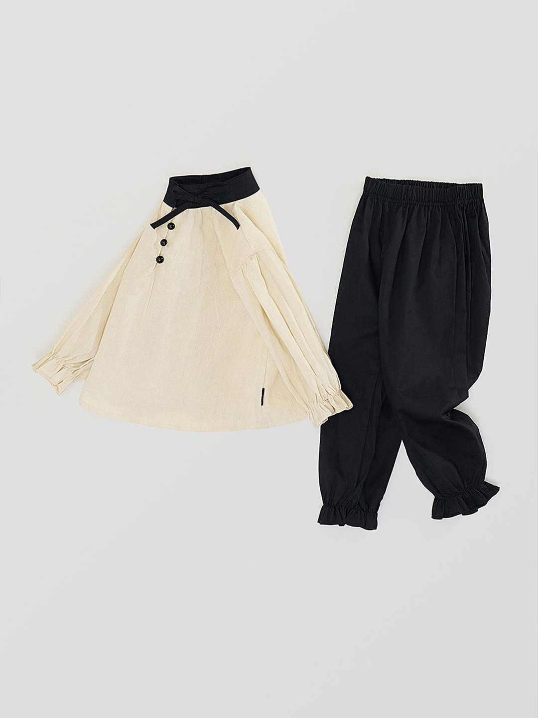 

LULU & SKY Girls Top with Trousers, Black