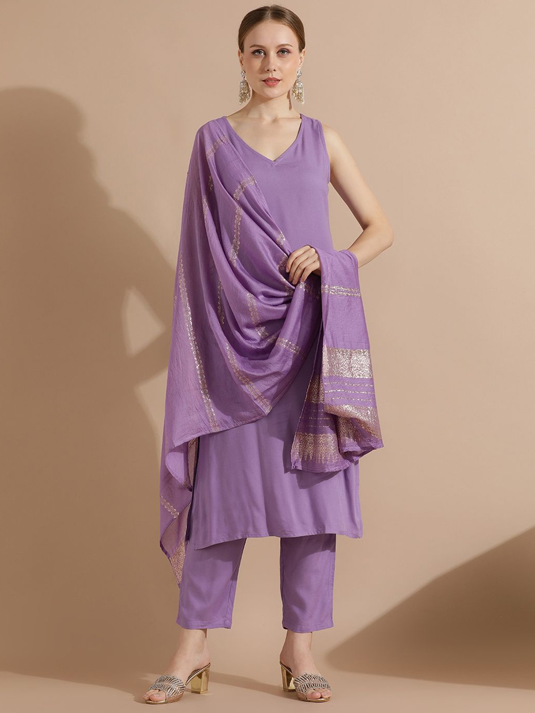 

Anouk Women Regular Kurta with Trousers & With Dupatta, Purple