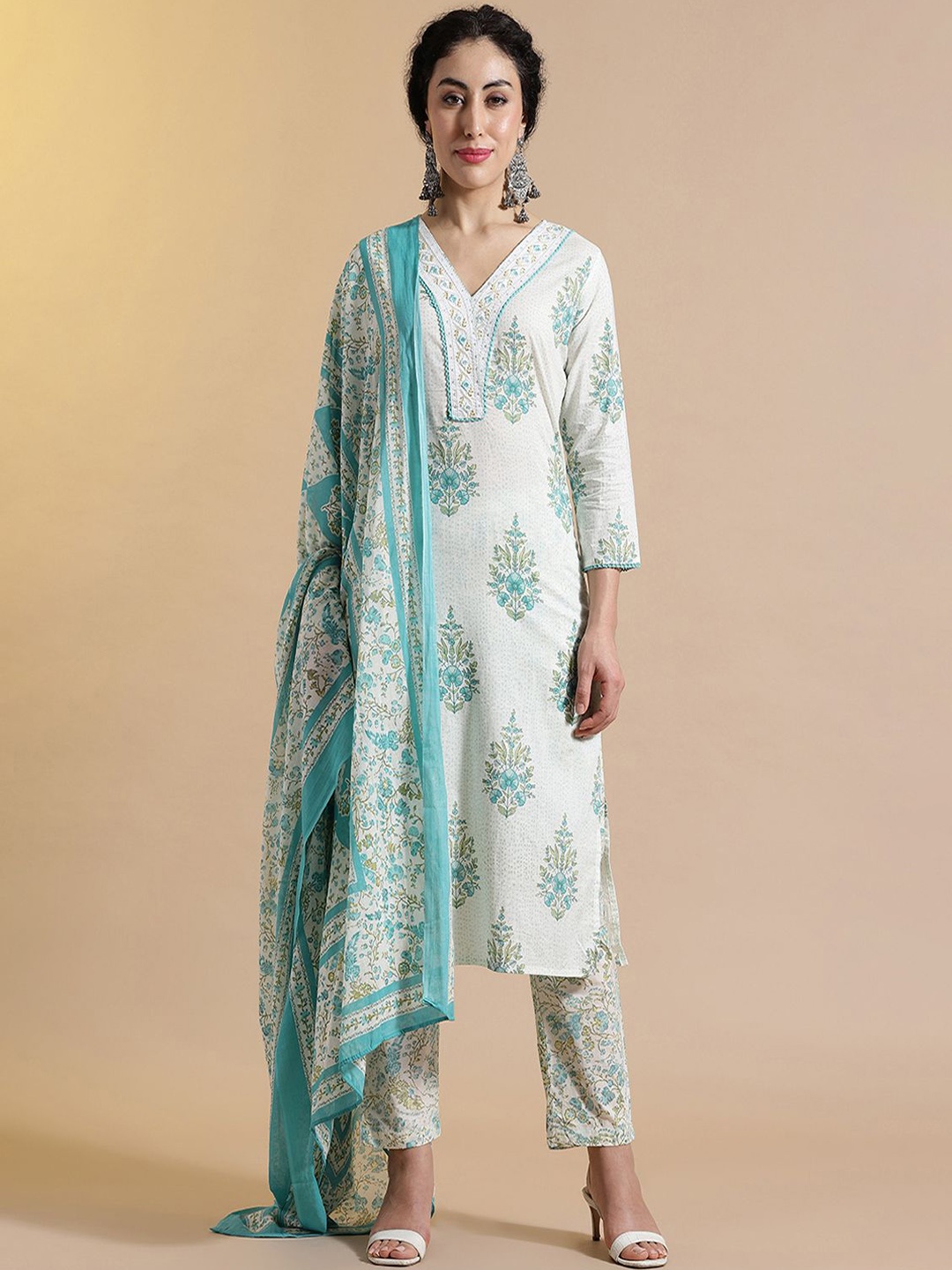 

Anouk Blue Floral Printed Thread Work Pure Cotton Kurta With Trouser & Dupatta