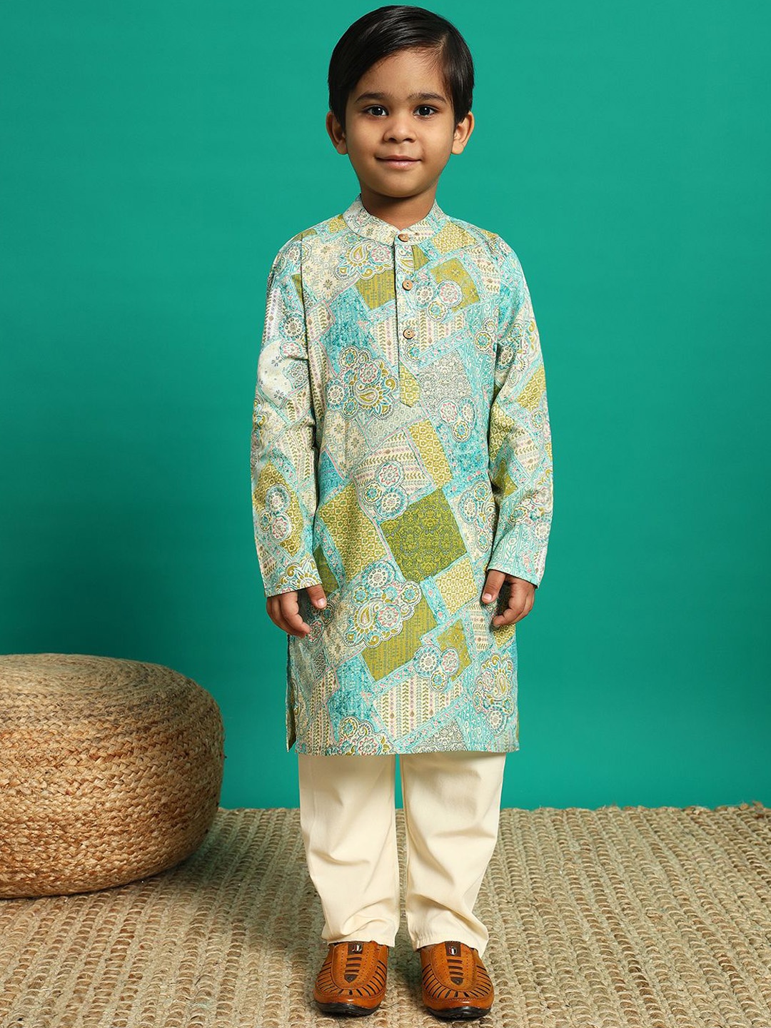 

Readiprint Fashions Boys Floral Printed Regular Pure Cotton Straight Kurta with Pyjamas, Blue