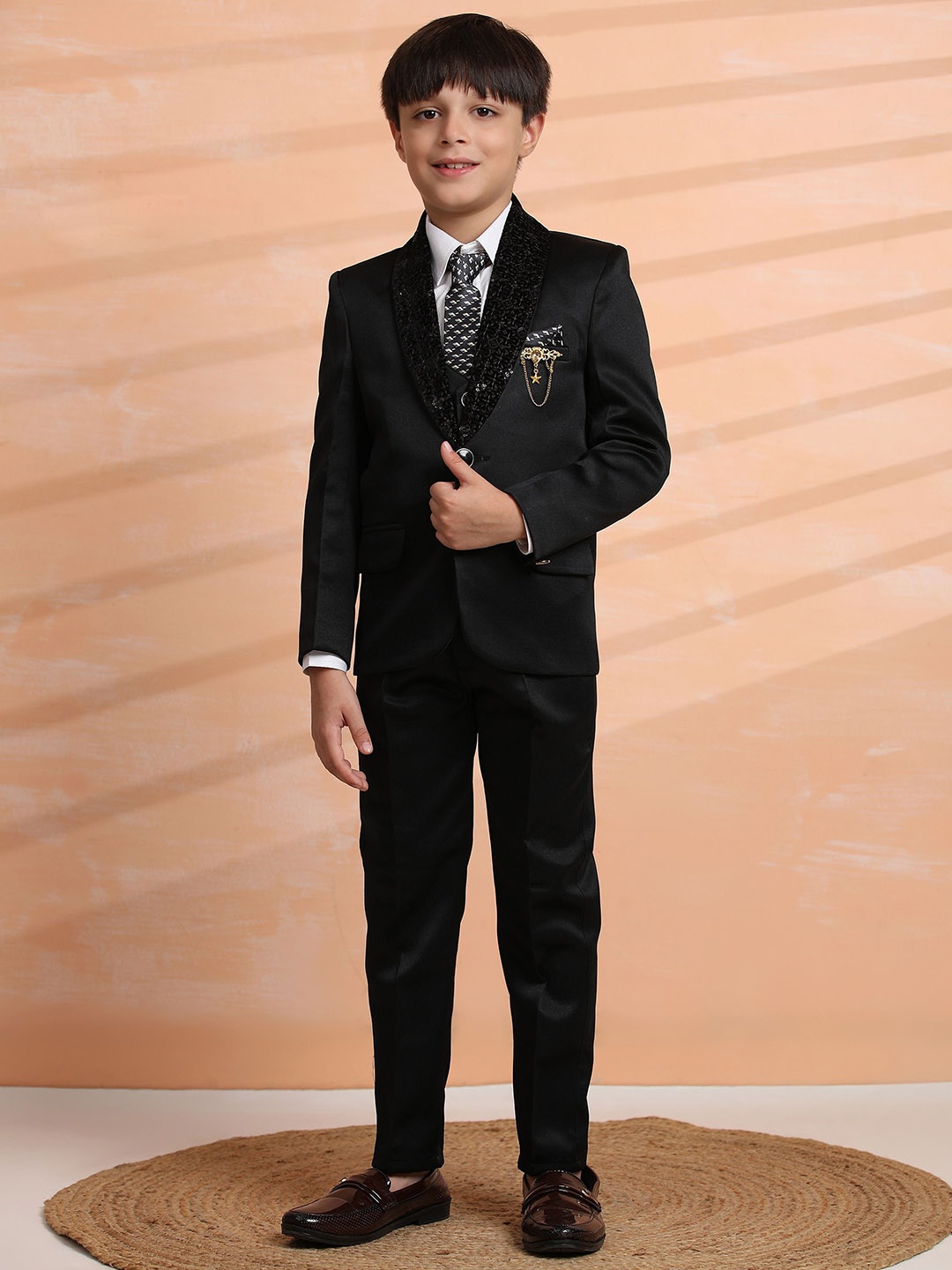 

Pro-Ethic STYLE DEVELOPER Boys Cotton Single-Breasted 5 Piece Formal Suit Sets, Black