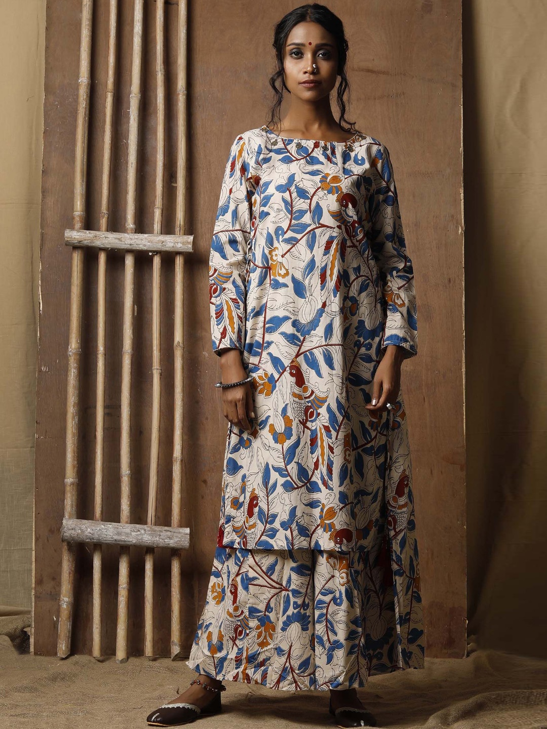 

TJORI Floral Printed Cotton Straight Kurta, Off white