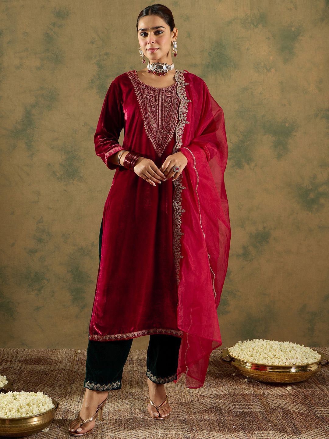 

Indo Era Ethnic Motifs Embroidered Regular Velvet Straight Kurta with Trousers & Dupatta, Red