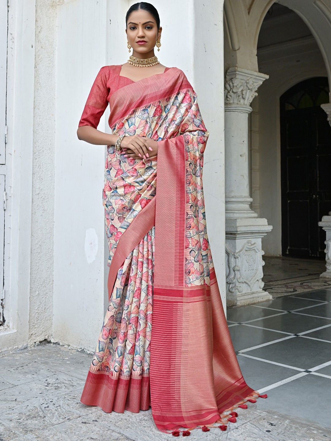 

Jinal & Jinal Woven Design Zari Pure Silk Tussar Saree, Peach