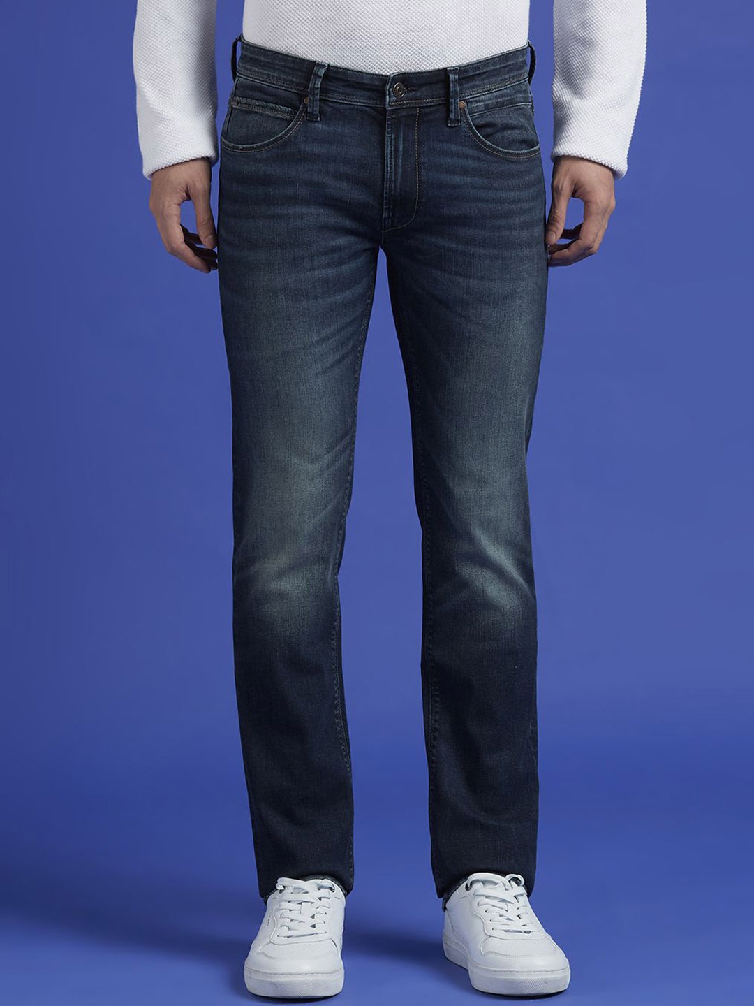 

Pepe Jeans Men Vapour Slim Fit Mid-Rise Light Fade Stretchable Jeans, Blue