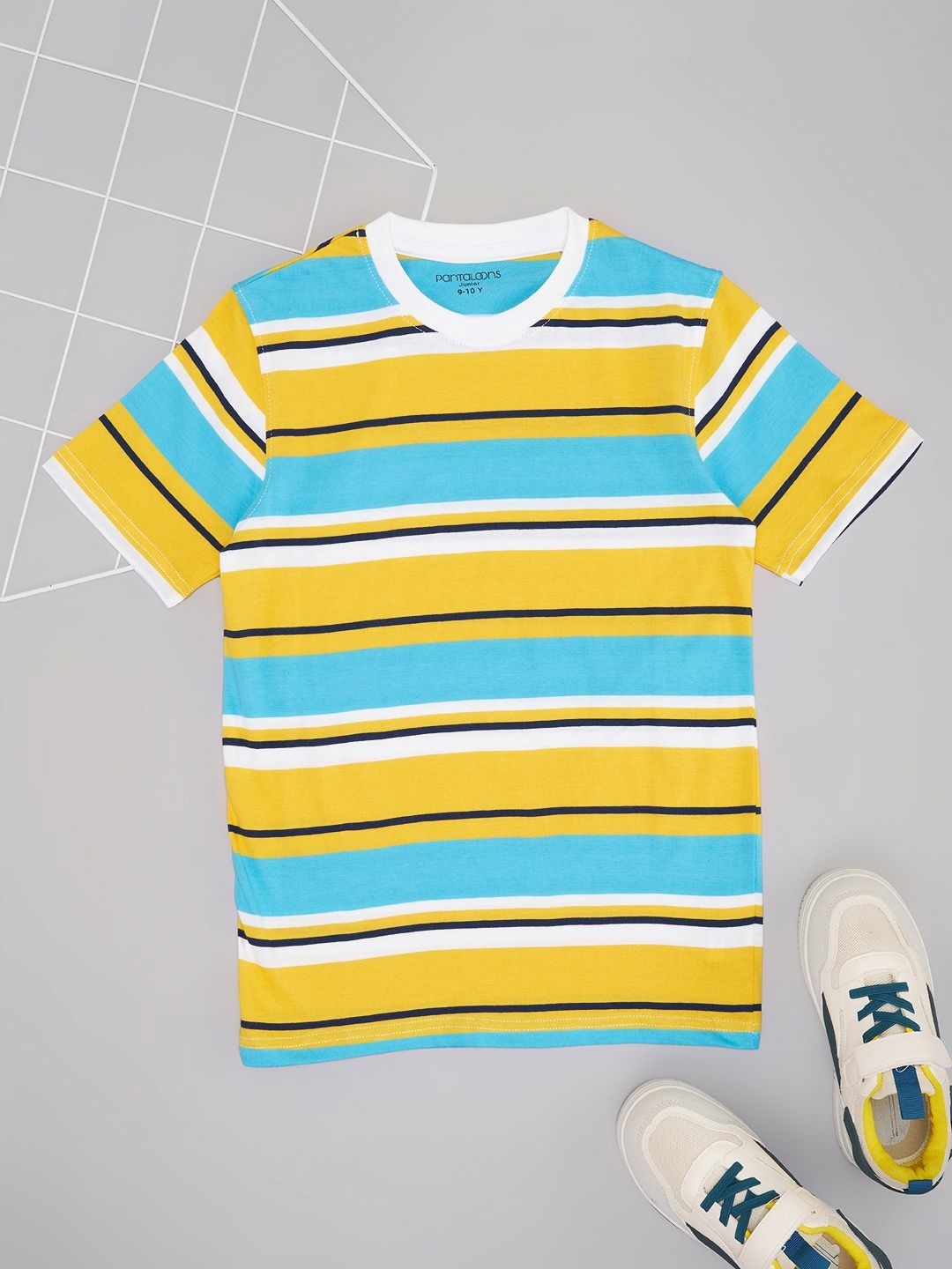 

Pantaloons Junior Boys Striped Round Neck T-shirt, Blue