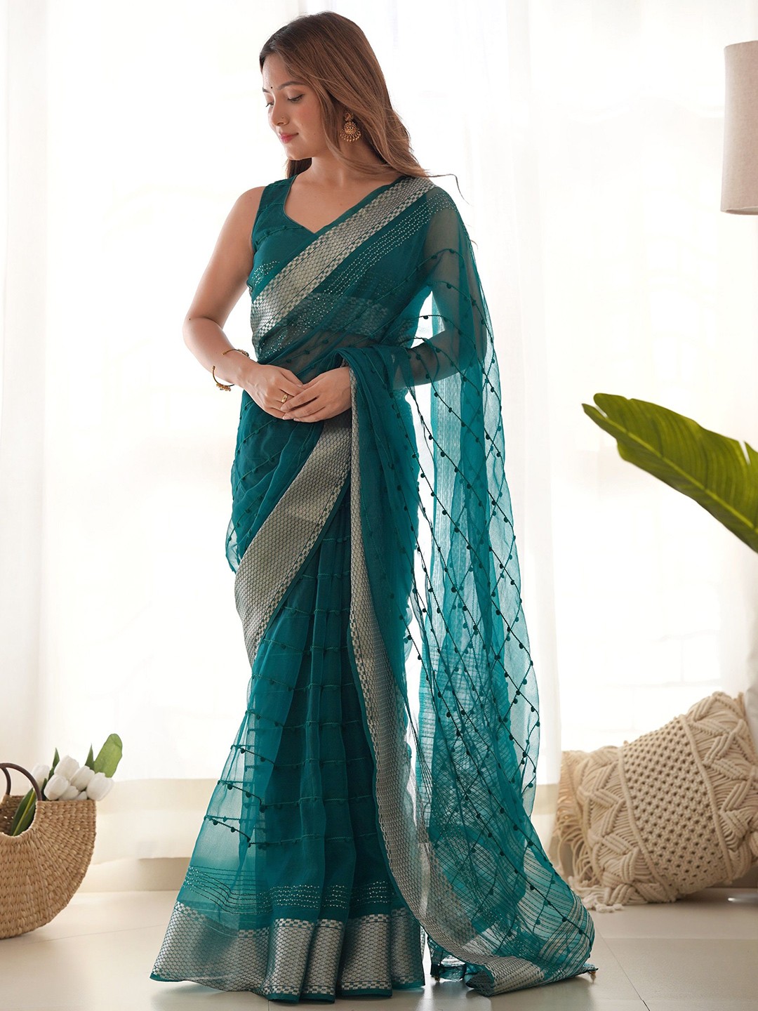

QVAZOR Ethnic Motifs Sequinned Designer Saree, Green