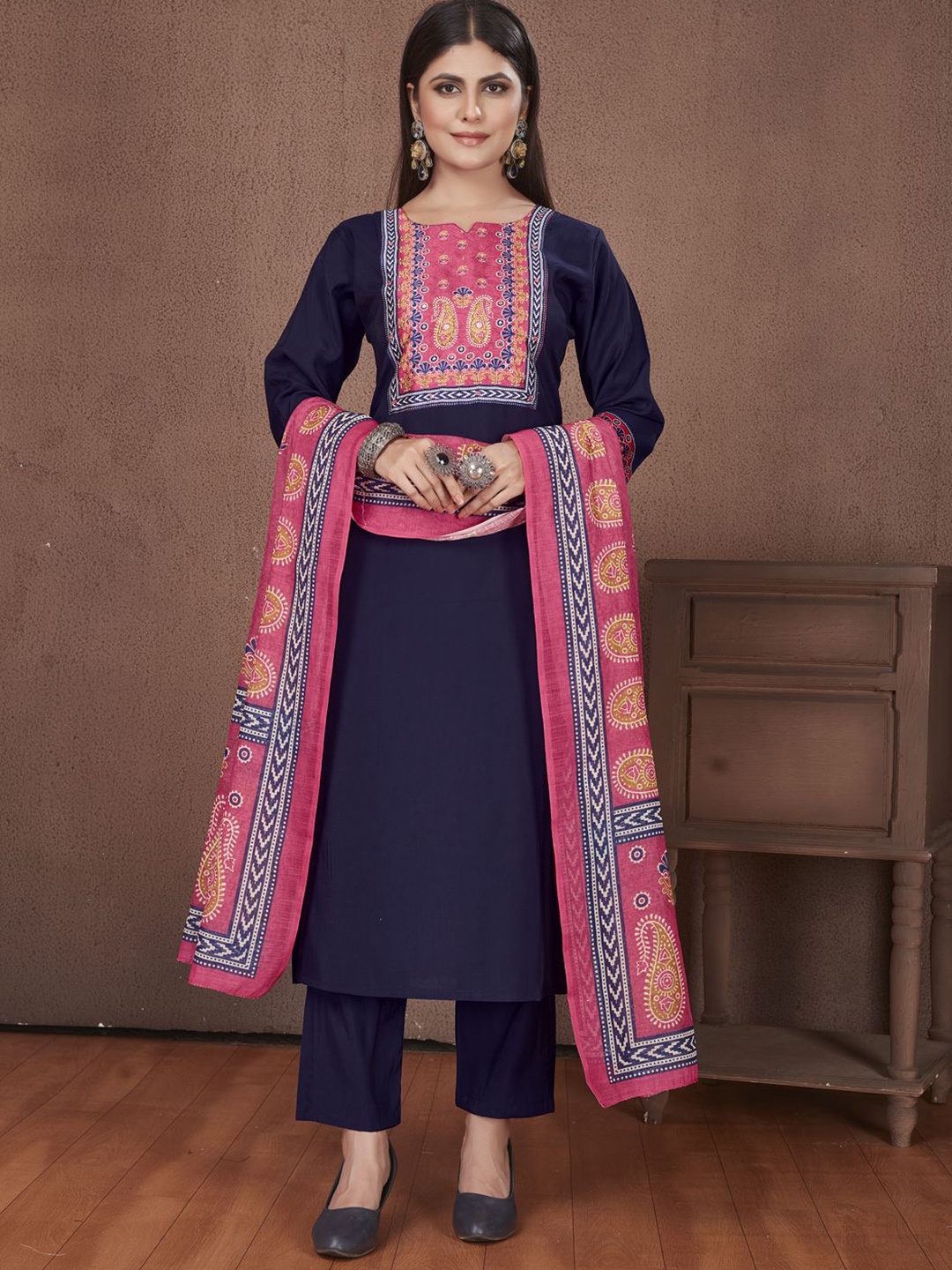 

STYLE SAMSARA Floral Yoke Design Regular Mirror Work Kurta With Trouser With Dupatta, Navy blue