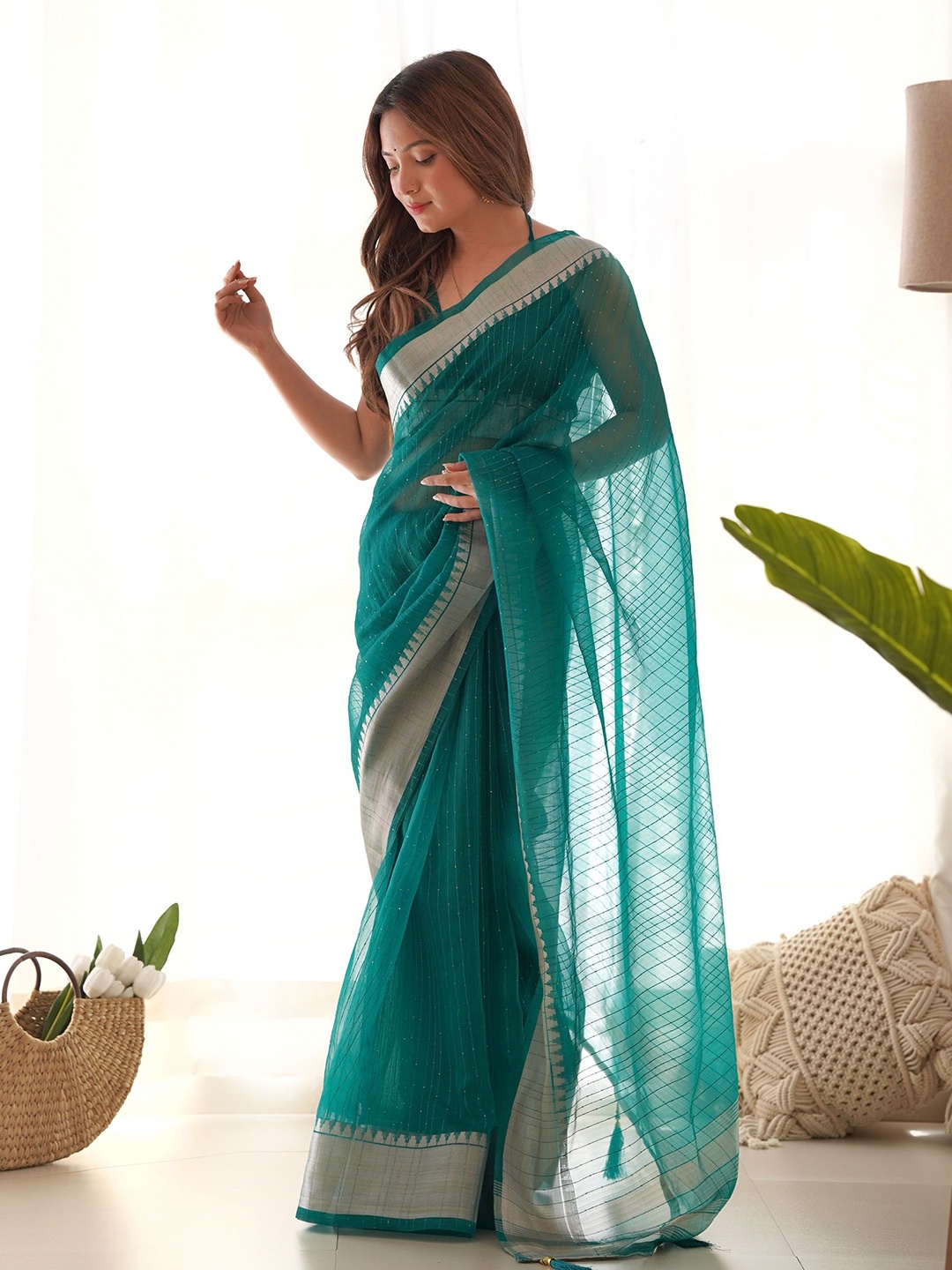 

QVAZOR Embellished Sequinned Striped Organza Saree, Green