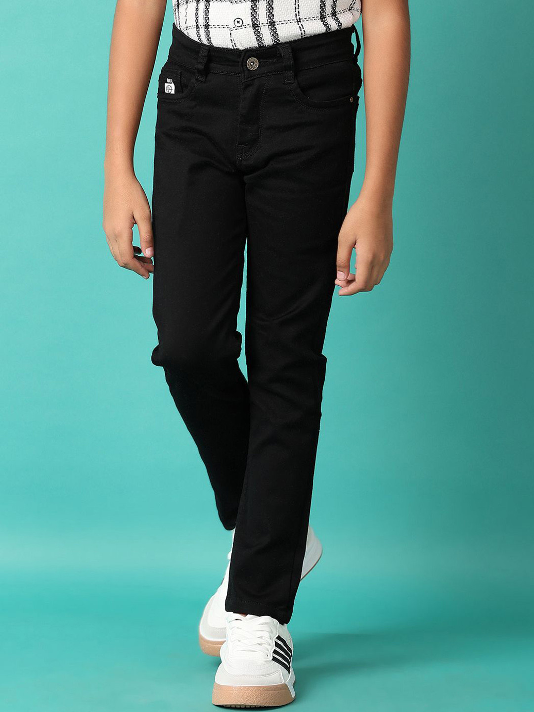 

V-Mart Boys Low Distress Stretchable Jeans, Black