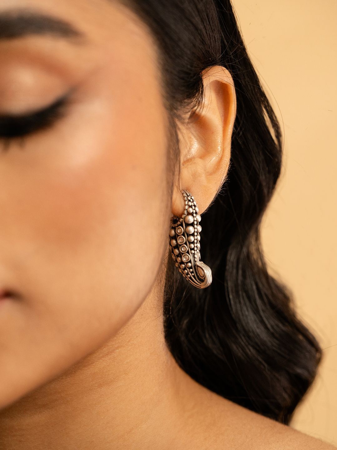 

SHAYA Lukka Chuppi 925 Sterling Silver Stone Studded Oxidised Earrings
