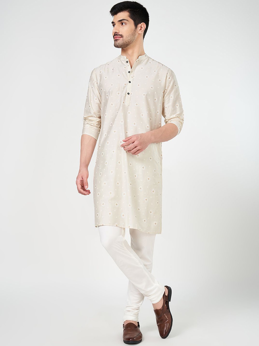 

indus route by Pantaloons Bandhani Printed Mandarin Collar Straight Kurta, Beige