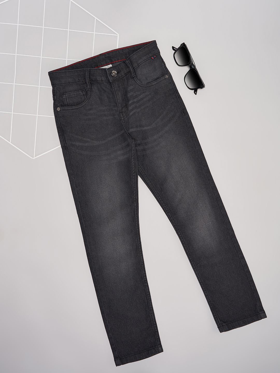 

Pantaloons Junior Boys Mid-Rise Slim Fit Light Fade Jeans, Black