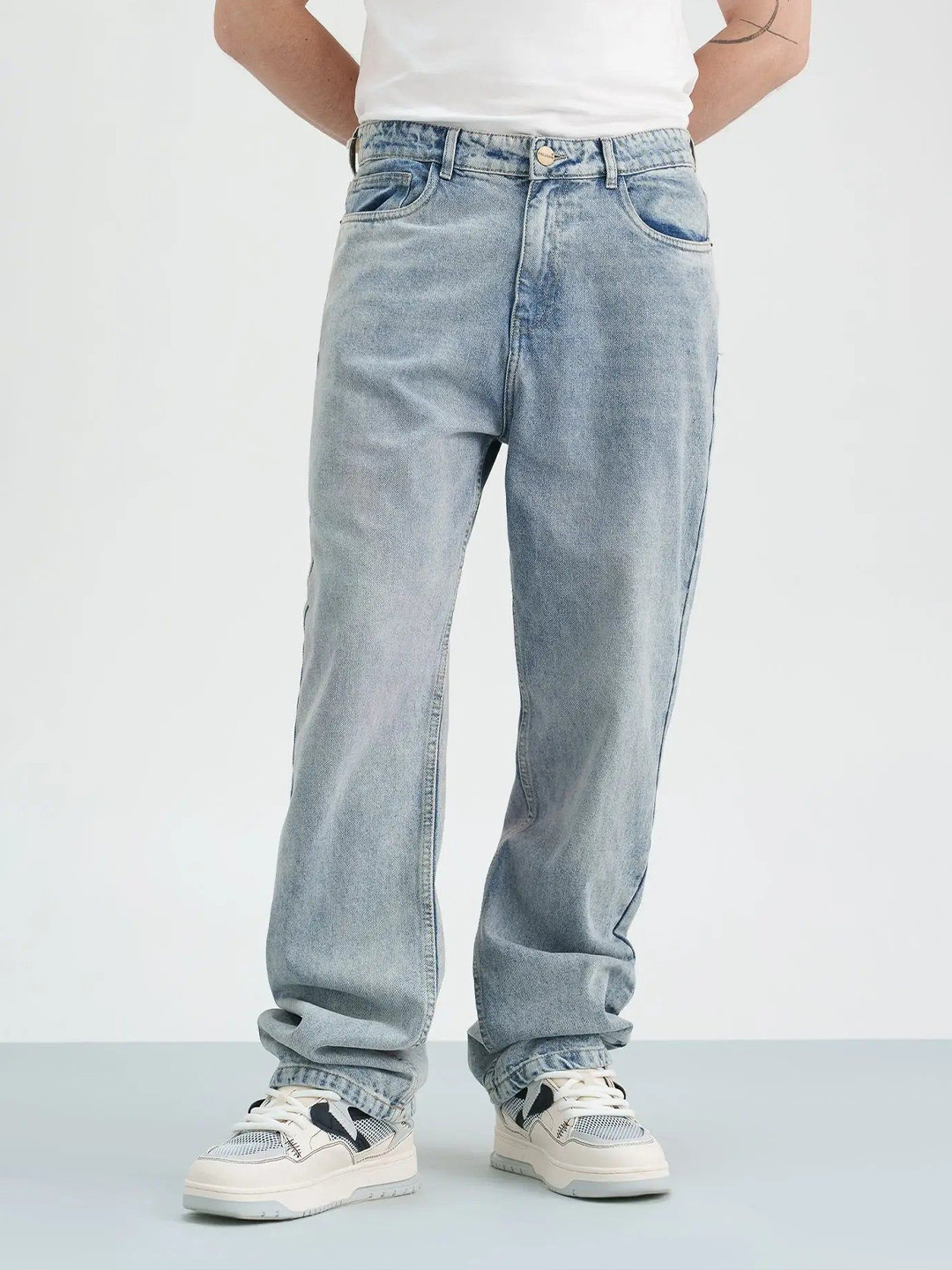 

FREAKINS Men Cotton Straight Fit High-Rise Heavy Fade Jeans, Blue