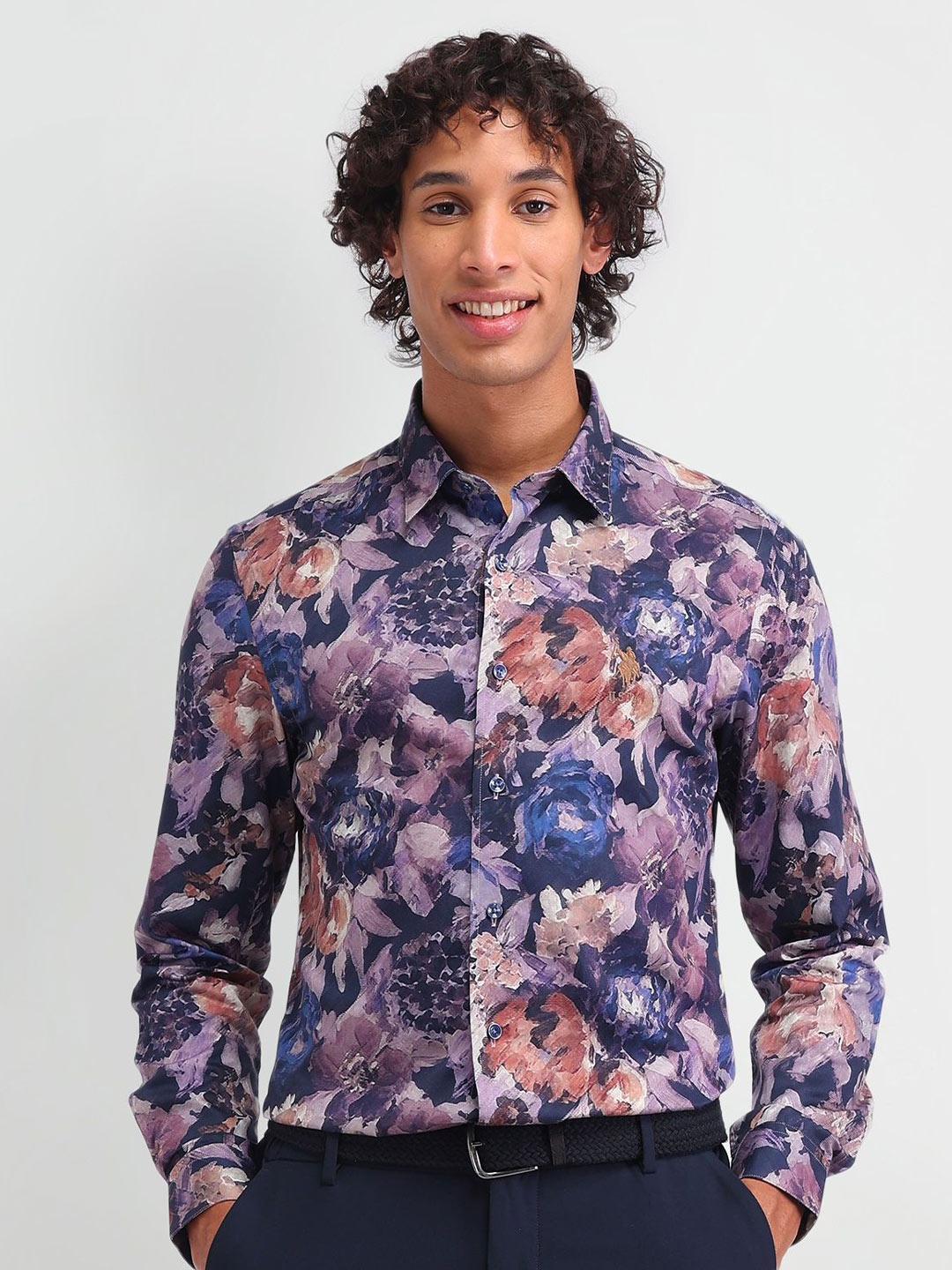 

U.S. Polo Assn. Denim Co. Men Manhattan Floral Printed Cotton Slim Fit Casual Shirt, Purple