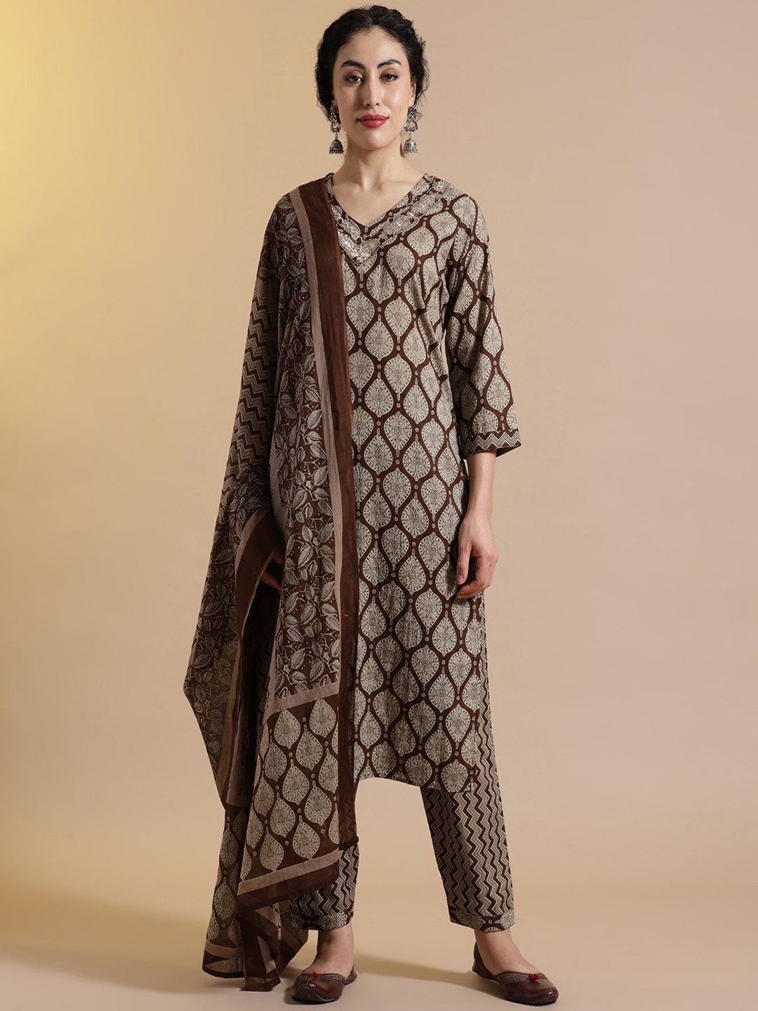 

Anouk Brown Floral Printed Thread Work Pure Cotton Straight Kurta With Trouser & Dupatta