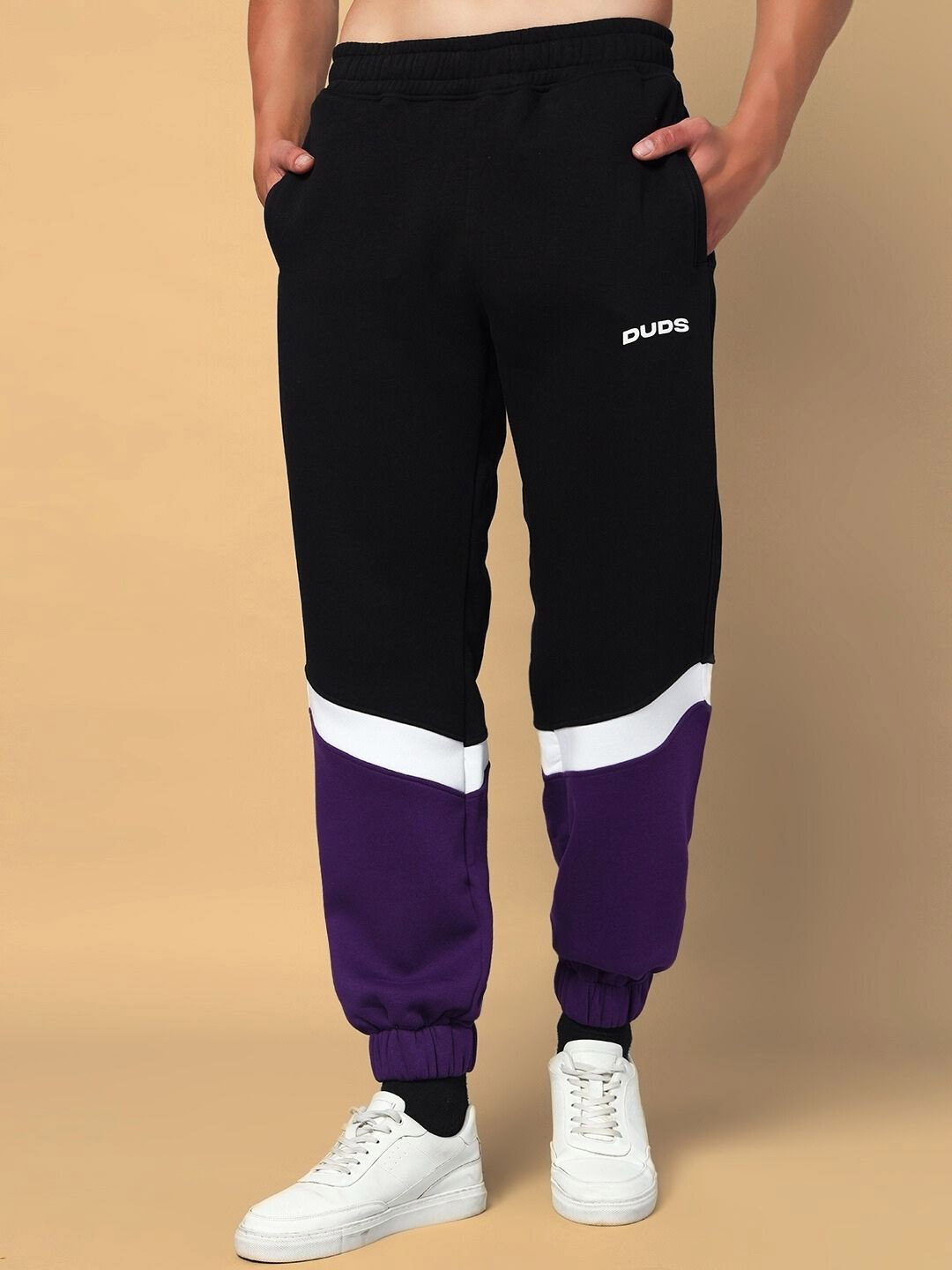 

WEARDUDS Men Colourblocked Relaxed Fit Mid Rise Jogger, Purple