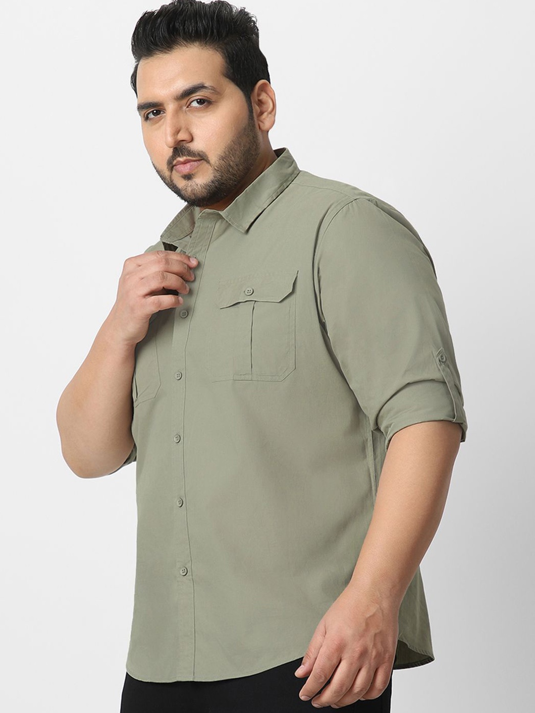 

Urbano Plus Men Spread Collar Solid Cotton Casual Shirt, Green