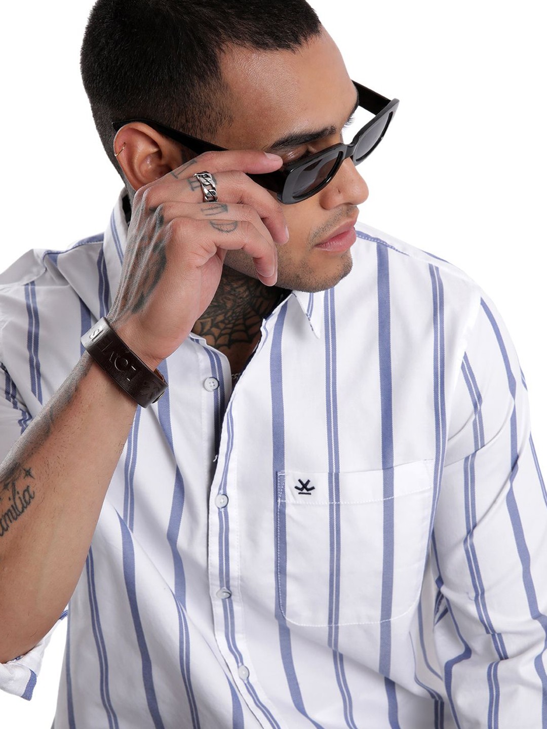 

WROGN Men Comfort Spread Collar Vertical Striped Cotton Casual Shirt, White