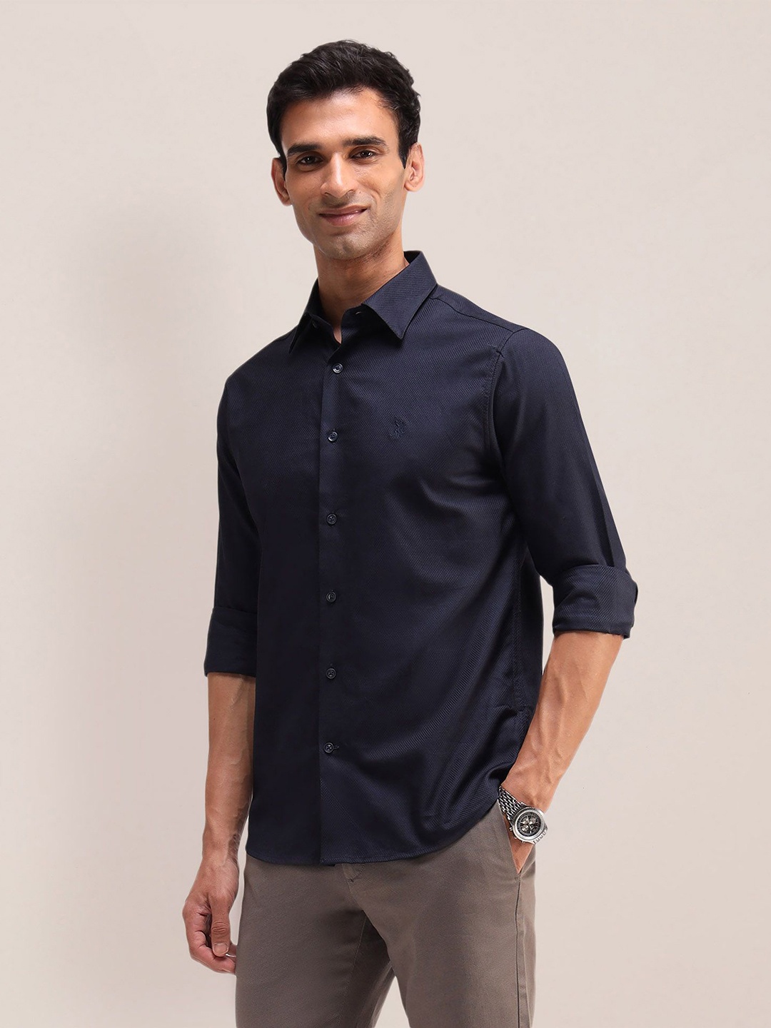 

U.S. Polo Assn. Men Classic Spread Collar Solid Cotton Casual Shirt, Navy blue