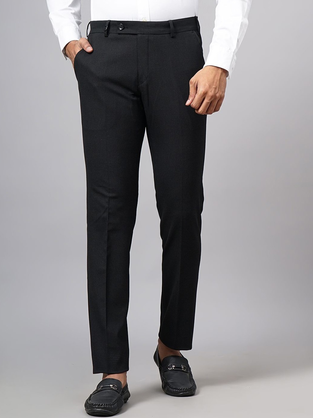 

JB STUDIO Men Black Checked Slim Fit Mid-Rise Formal Trousers