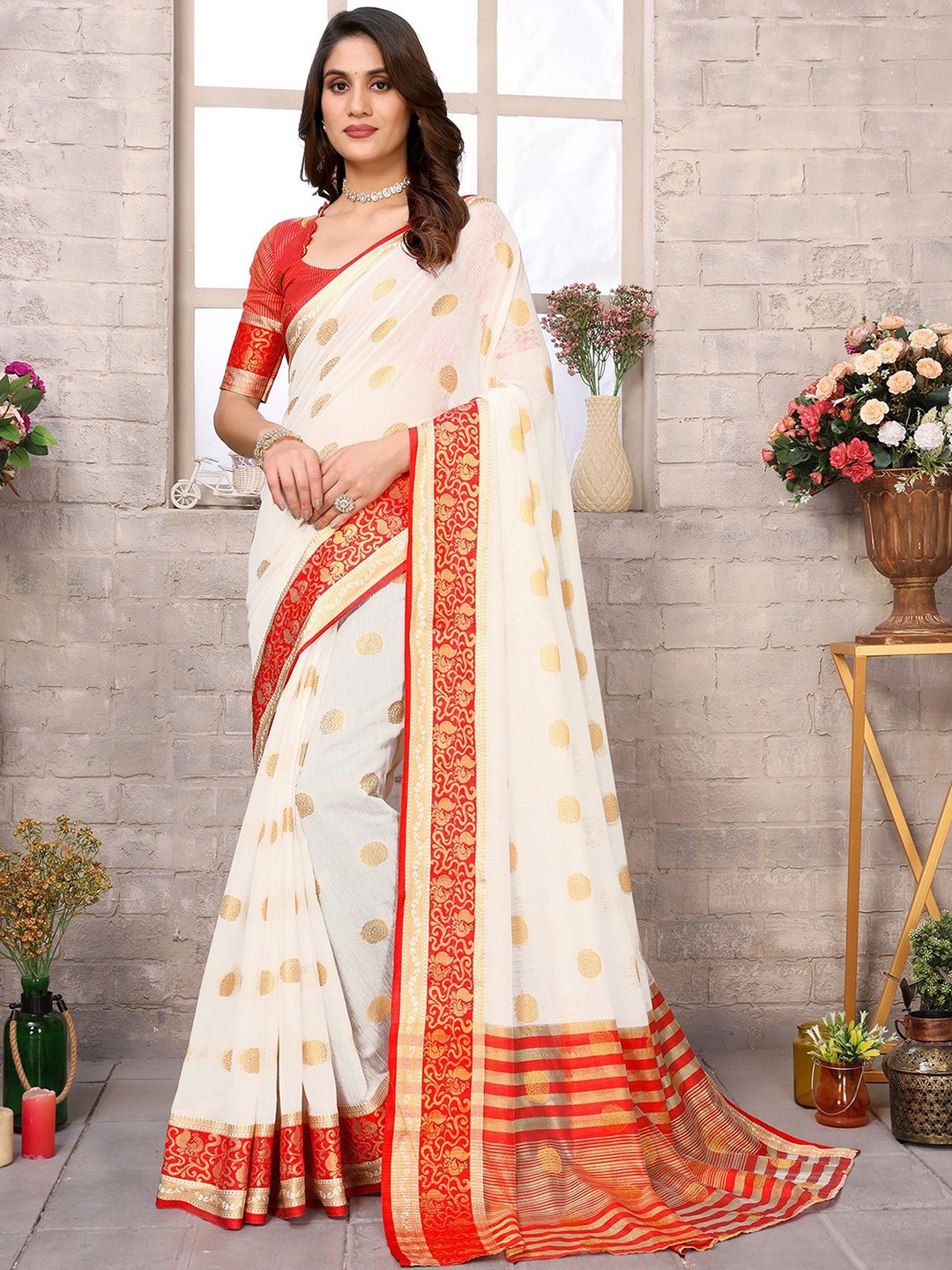 

KALINI Woven Design Zari Saree, Red