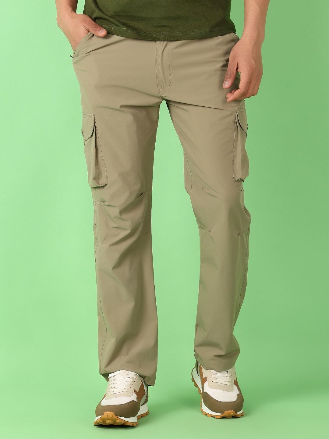 

V-Mart Men Cargos Regular Fit Mid-rise Trousers, Beige