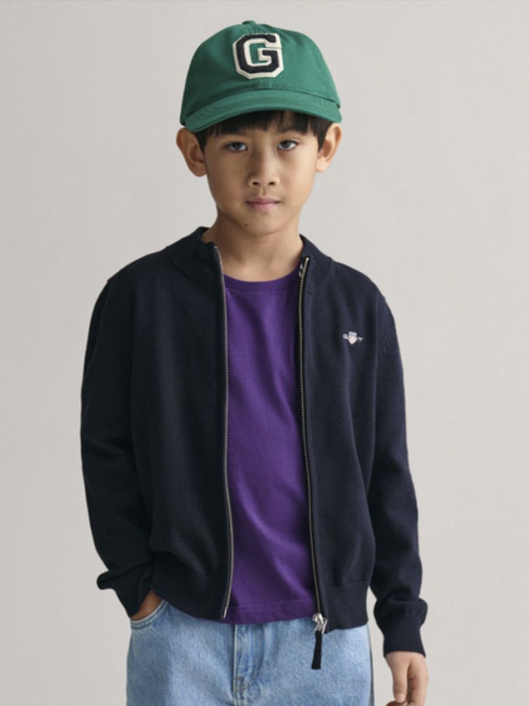 

GANT Boys Solid Round Neck Full Sleeves Cardigan, Blue