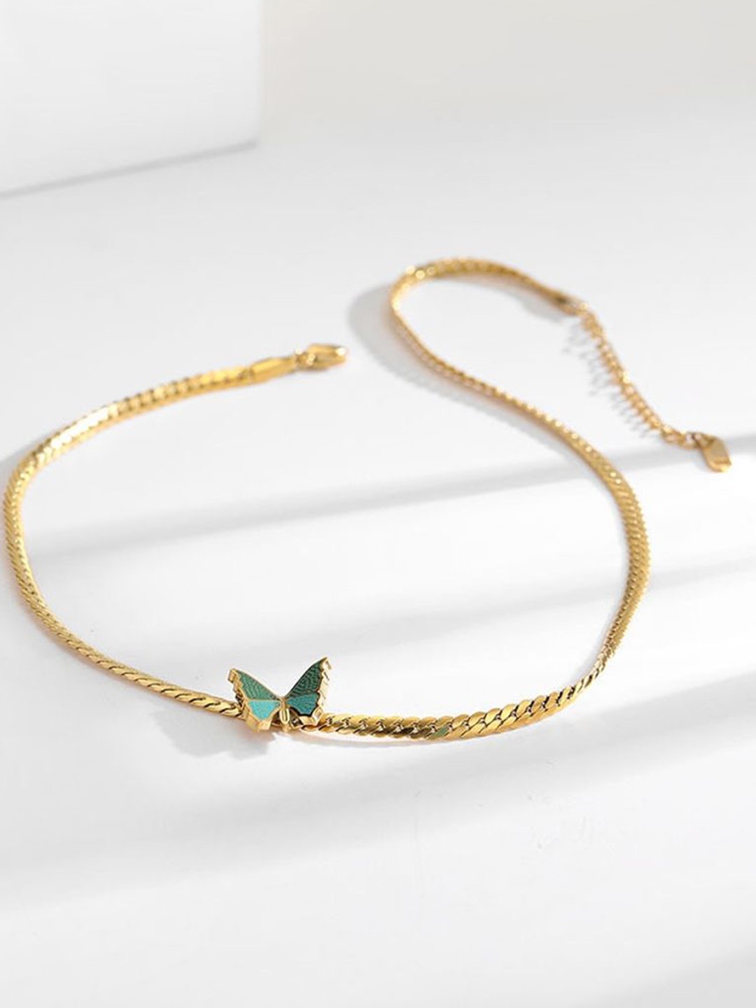 

MYKI Gold-Plated Butterfly Shaped Stainless Steel Cubic Zirconia Pendants with Chains