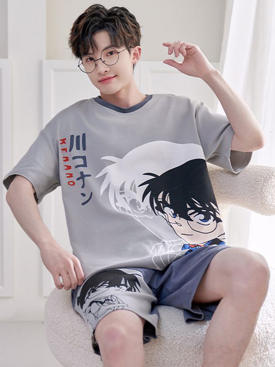 

StyleCast Printed T-Shirt & Shorts Night Suits, Grey