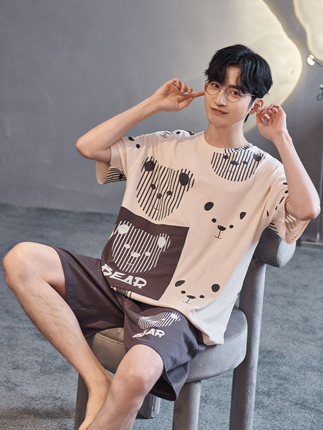 

StyleCast Brown Printed T-shirt & Shorts Night suit