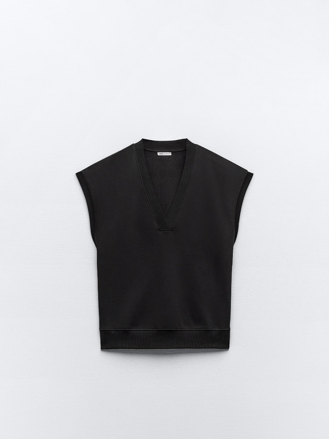 

ZARA Women Black Sweatshirts