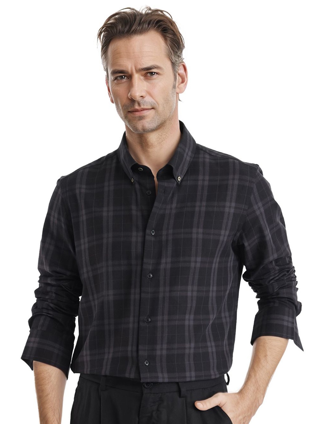 

RARE RABBIT Men Comfort Spread Collar Tartan Checked Cotton Casual Shirt, Black