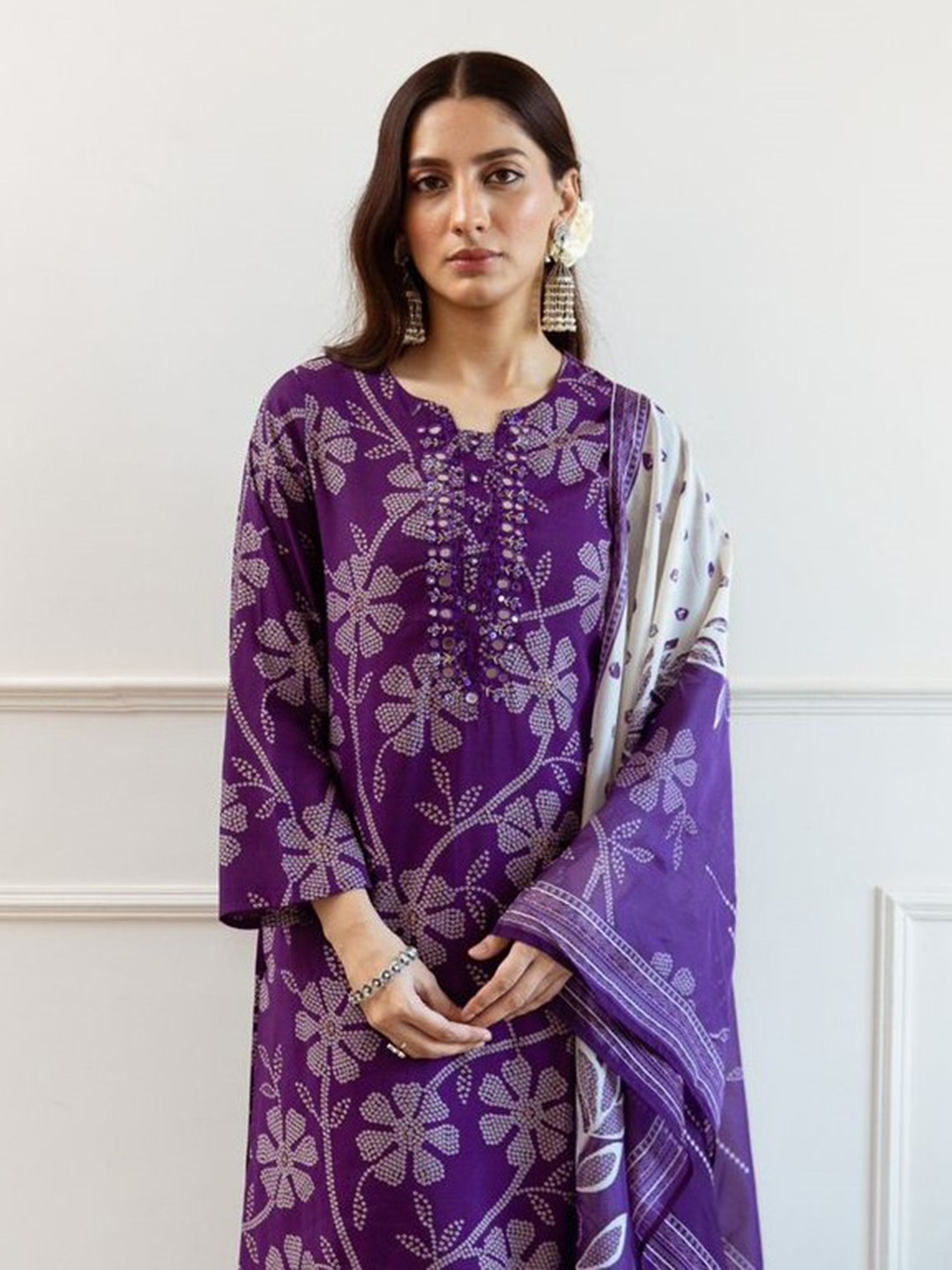 

Anouk Bandhani Printed Mirror Work Straight Kurta with Trousers & Dupatta, Purple