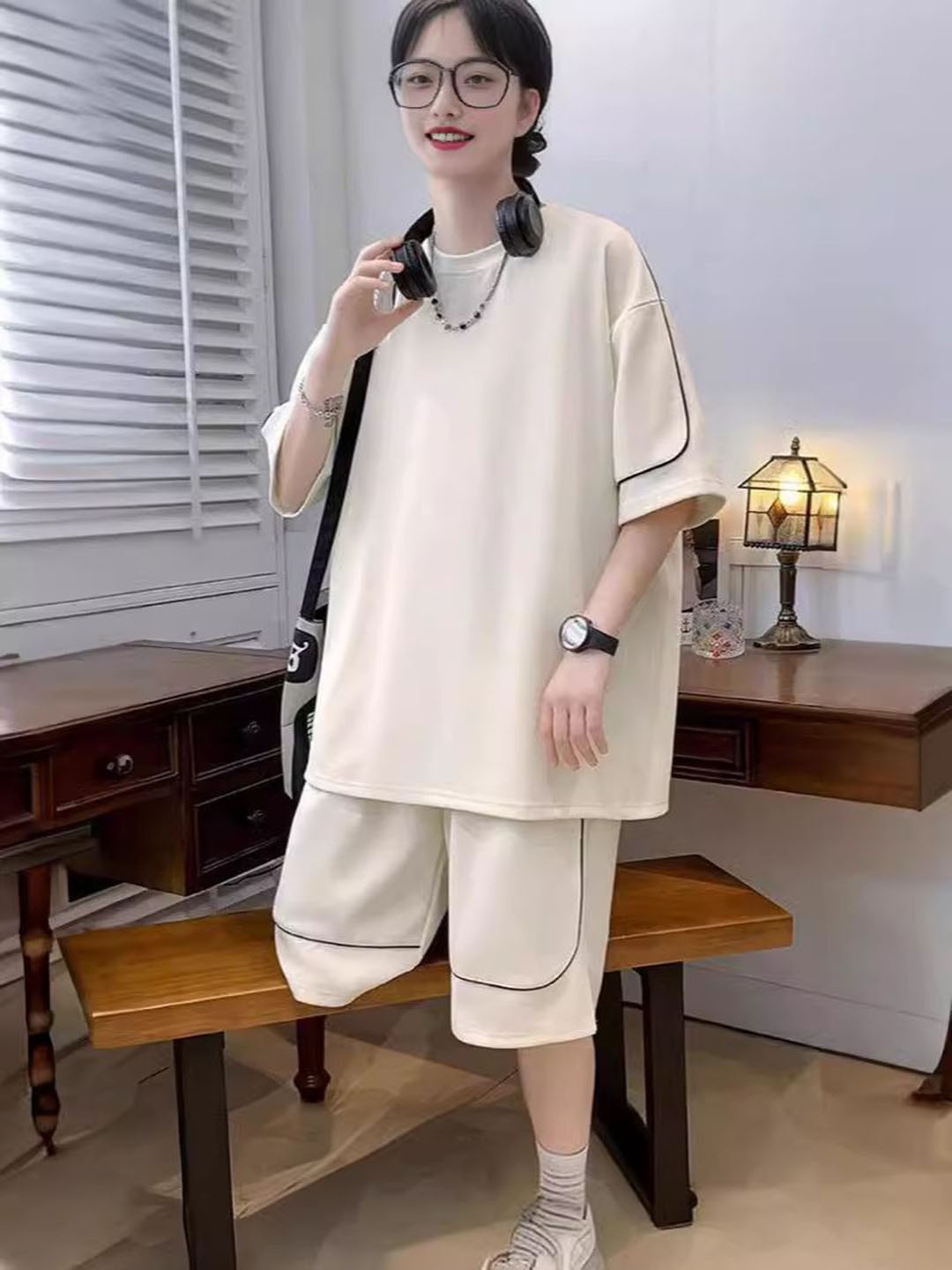 

StyleCast Round Neck Short Sleeves T-Shirt With Shorts, Off white