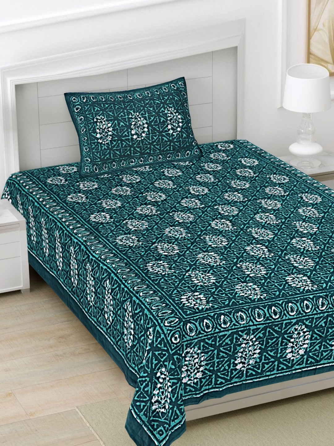 

FrionKandy Living Sea Green 180 TC Cotton Single Bedsheet Set-2.28 m x 1.52 m