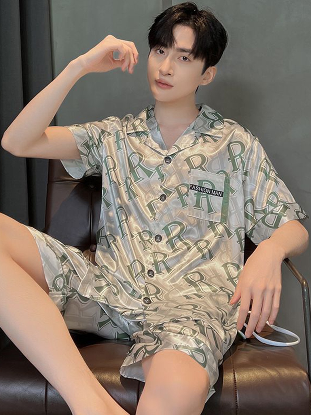 

StyleCast Green Printed Shirt With Short