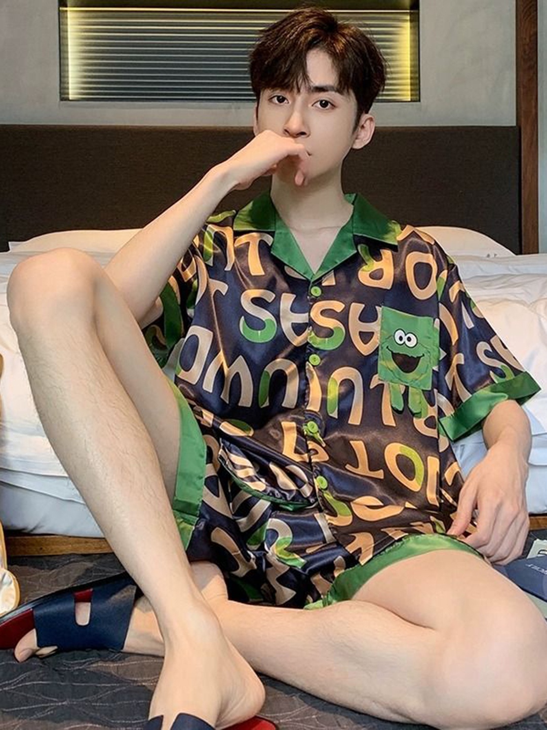 

StyleCast Printed Lapel Collar Short Sleeves Shirt With Shorts, Brown