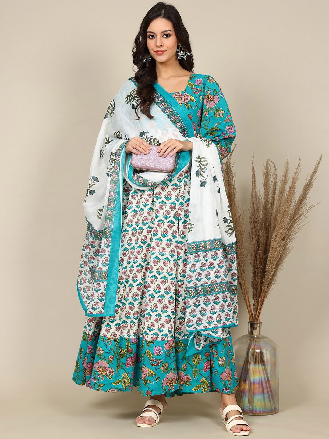

KALINI Floral Printed Cotton Anarkali Kurta With Dupatta, Green
