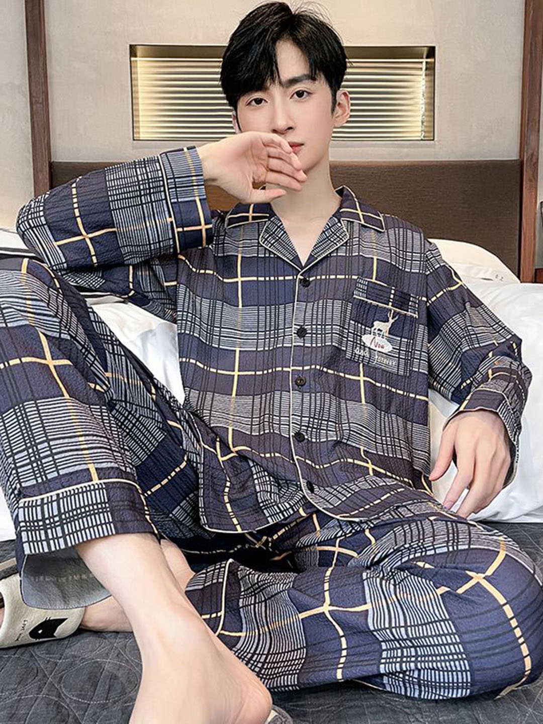 

StyleCast Printed Shirt & Trouser, Grey