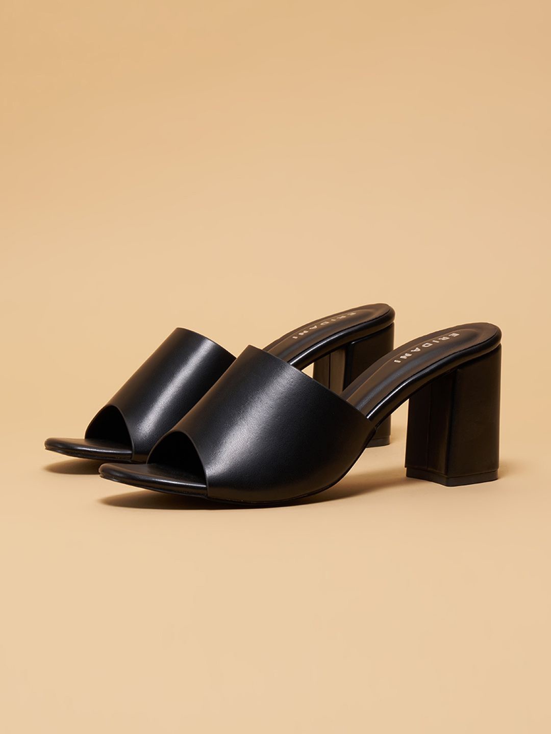 

ERIDANI Darlene Solid Heels, Black
