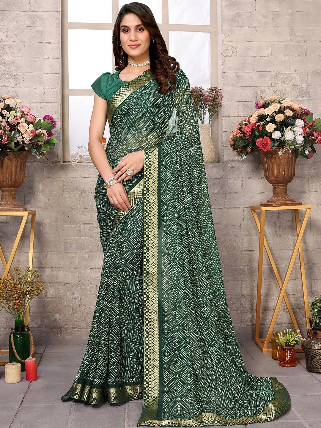 

KALINI Bandhani Printed Zari Saree, Green