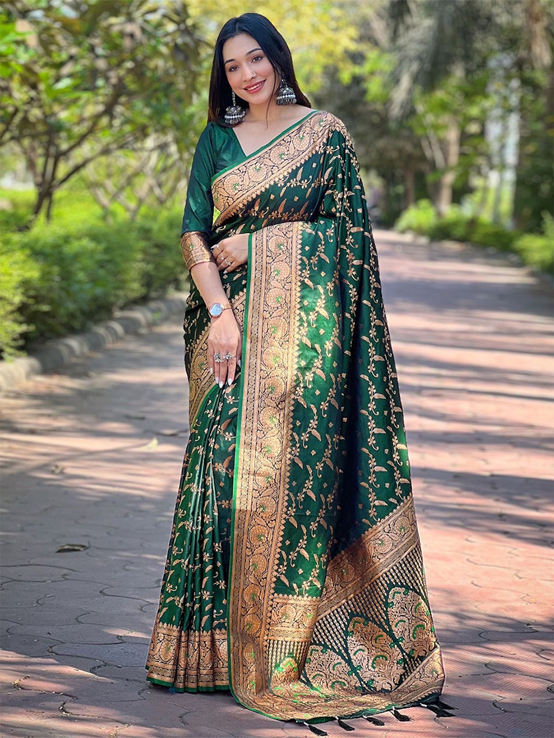 

ODETTE Woven Design Zari Saree With Unstitched Blouse, Green