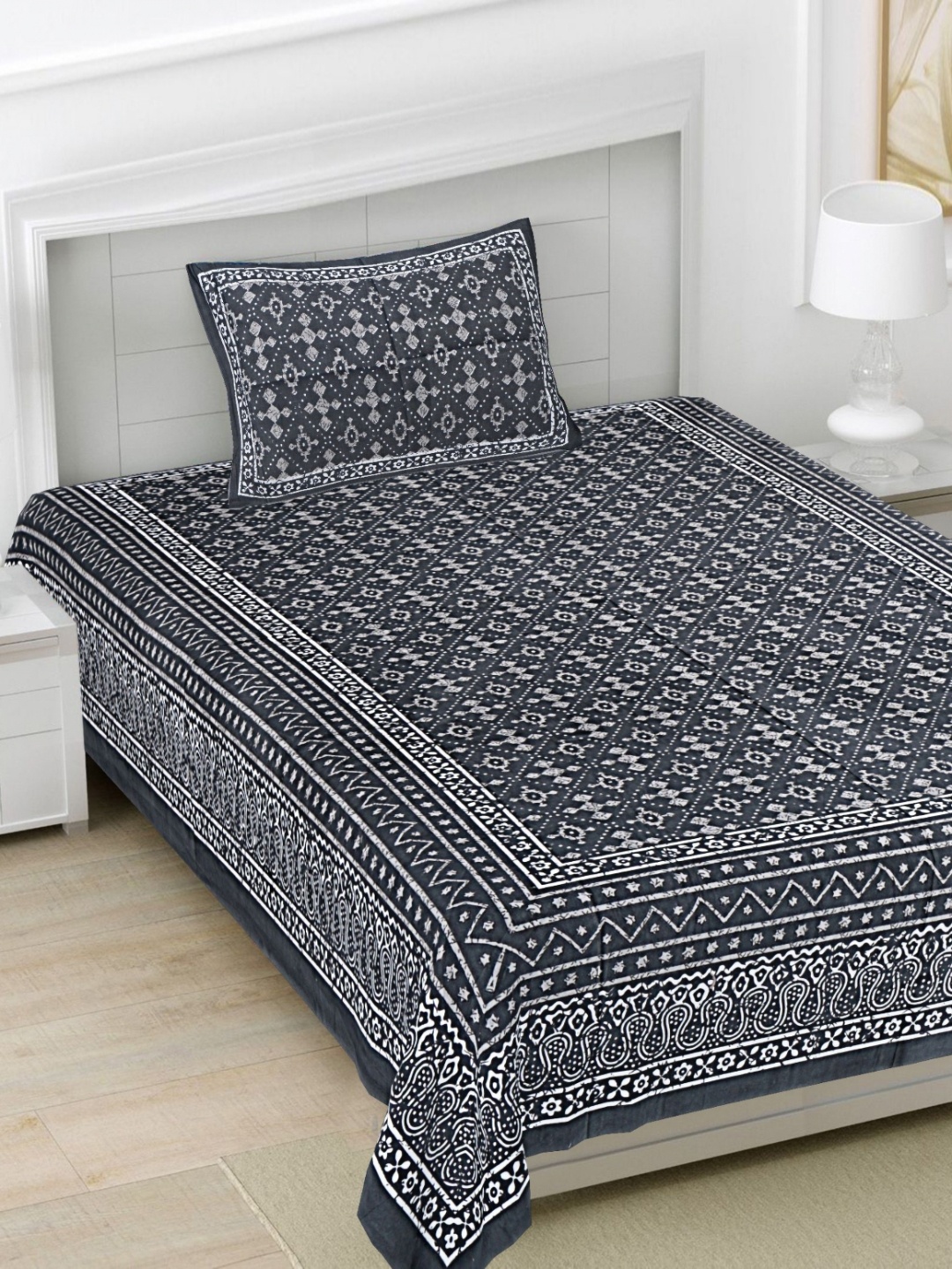 

FrionKandy Living Grey Printed Cotton 180 TC Single Bedsheet Set 2.28 m x 1.52 m