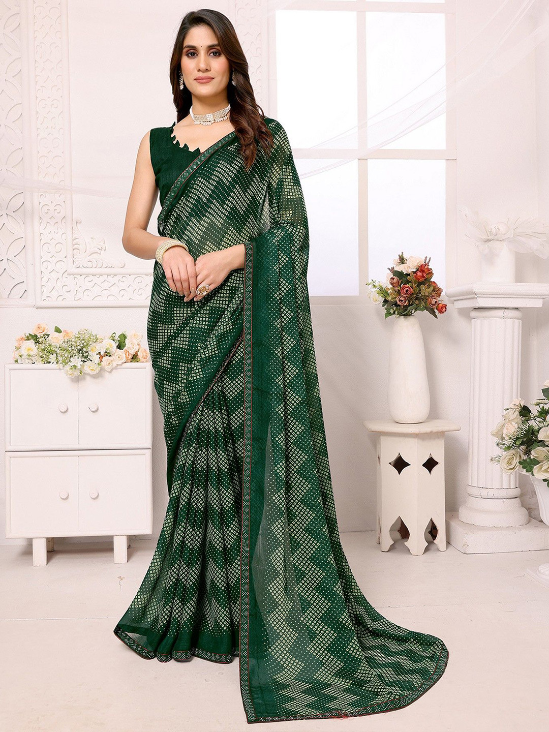 

KALINI Bandhani Printed Saree, Green