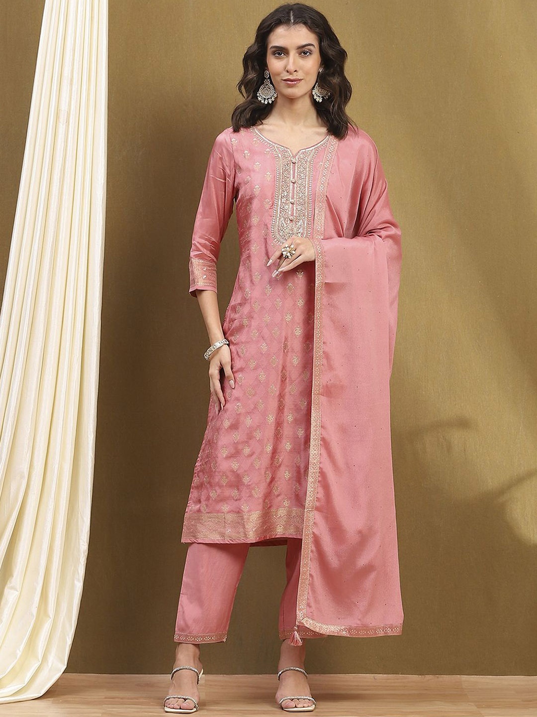 

Biba Women Ethnic Motifs Printed Regular Kurta with Trousers & With Dupatta, Pink