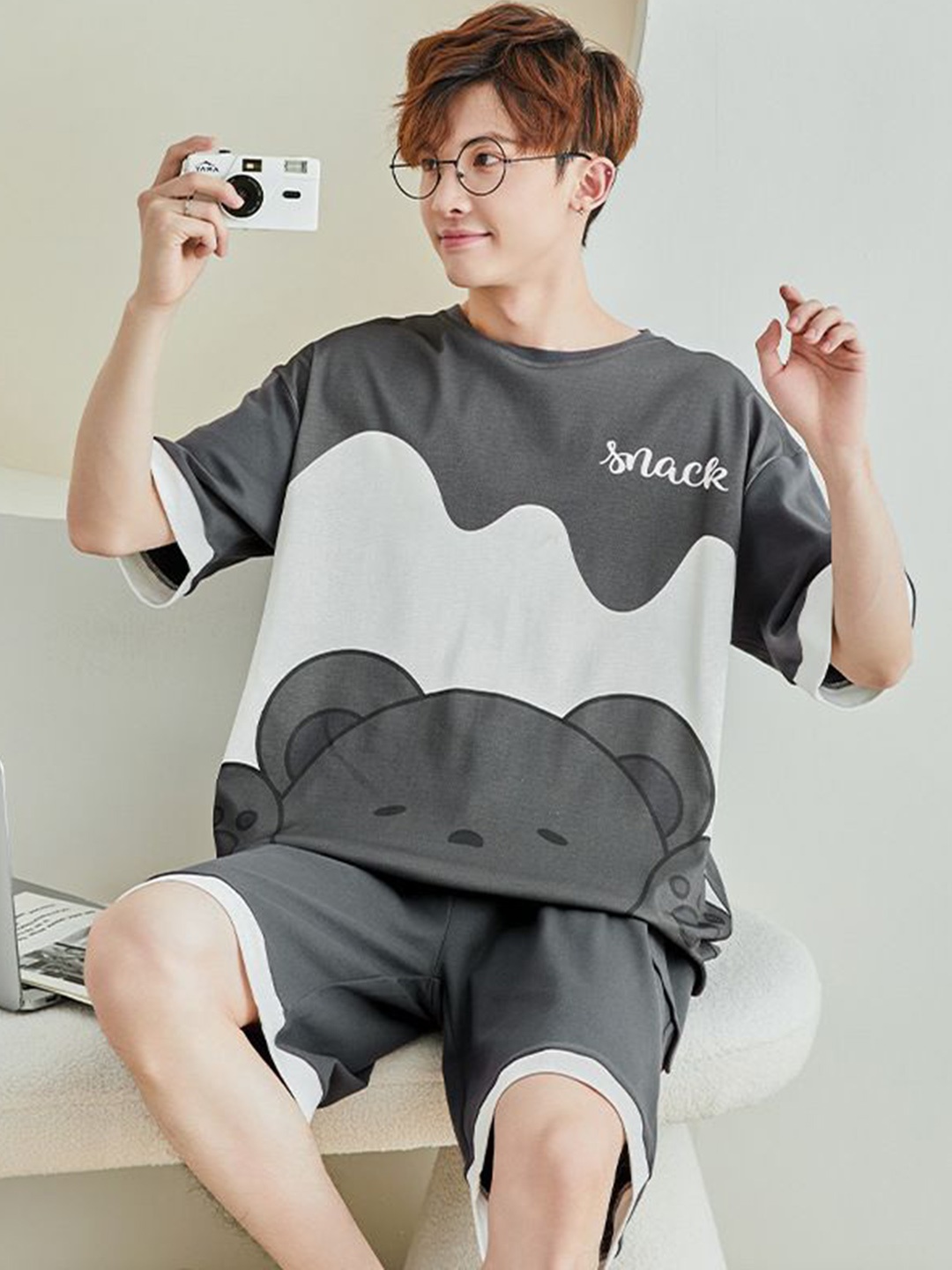 

StyleCast Grey Printed Pure Cotton Night suit